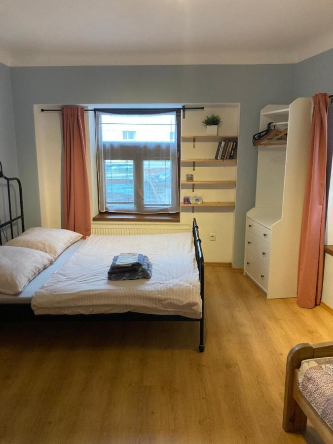 Apartman Centrum Jicin Bagian luar foto